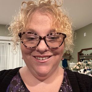 Meet your Posher, Kate